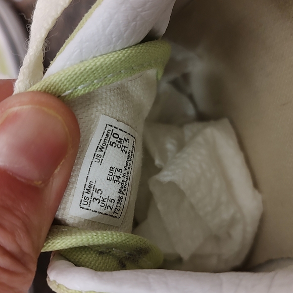 💐 EUC Vans Brand Unisex Youth Neon Green/ 🤍 Checkerboard Low Top Lace Up, 5 - Picture 6 of 10